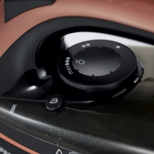 Утюг Russell Hobbs 23986-56: Материал подошвы керамика с медным покрытием