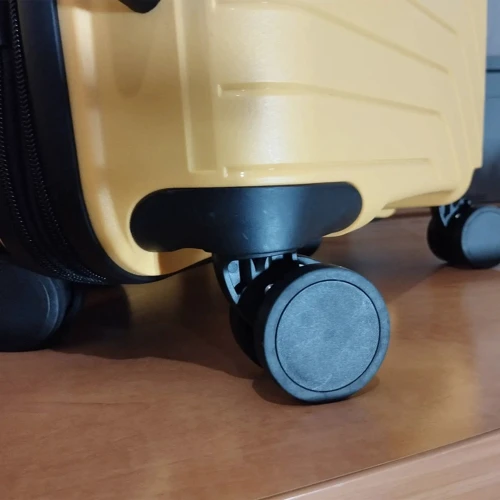 Валіза Swissbrand Eden (M) Yellow (SWB_LHEDE002M): Тип ручки Телескопическая ручка, Короткая ручка