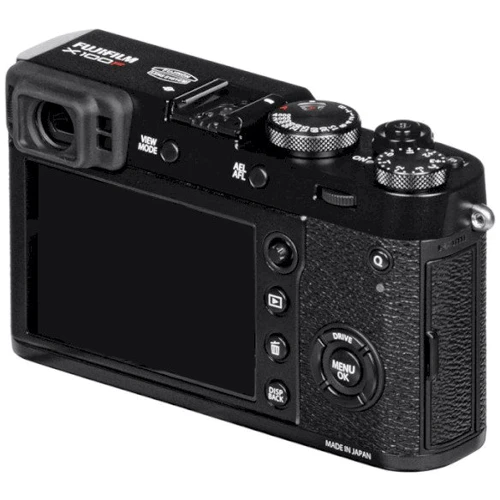 Fujifilm X100F Black Официальная гарантия: Размер дисплея 3", 1040000 пикселей
