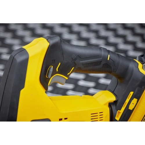 Електролобзик Stanley SFMCS600B