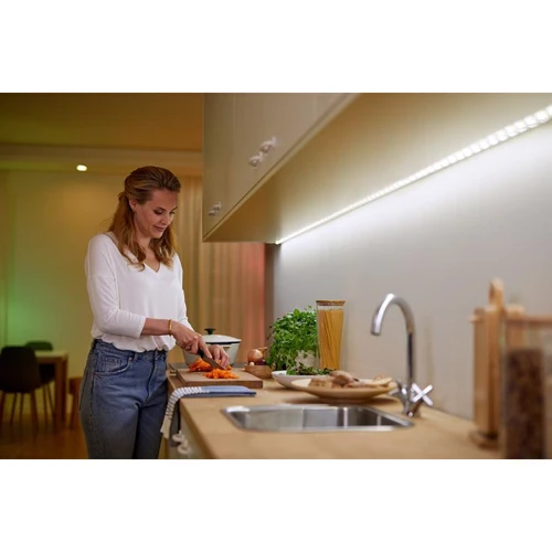 Світлодіодна стрічка WiZ LED Strip Colors Tunable Whites Extension Wi-Fi 2m (9290025248)