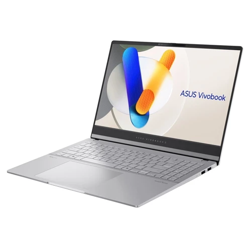 Ноутбук ASUS Vivobook S15 (M5506NA-MA006W): Видеоадаптер AMD Radeon 660M