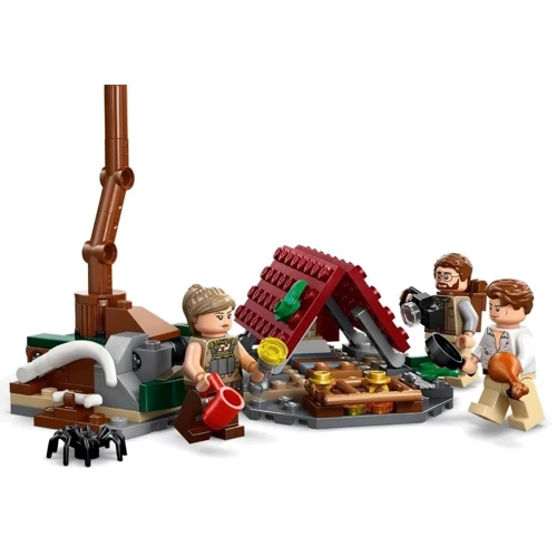 Конструктор LEGO Jurassic World Місія з відстеження раптора та титанозавра (76973) фото 5