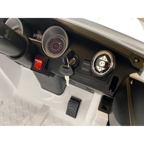 Электромобиль Kidsauto Mercedes-Benz GLC 63 STYLE 4WD белый (FT-988white): Рекомендуемый возраст от 1 года до 4 лет