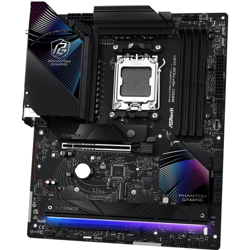 ASRock B850 RIPTIDE WIFI UA: Разъемы на плате USB 3.2 Gen 2, SATA 3.0, USB 2.0, USB 3.2 Gen 1, M.2