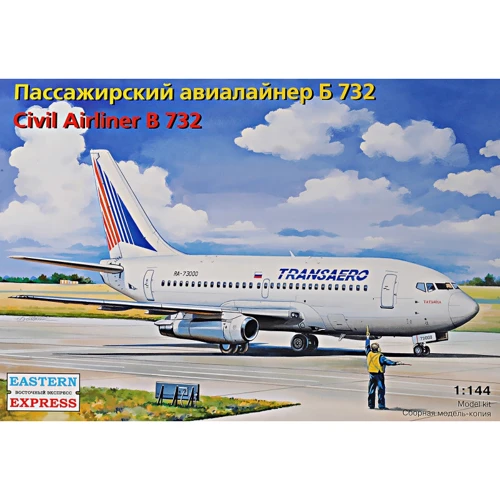 Пассажирский авиалайнер Eastern Express Boeing 732 Transaero