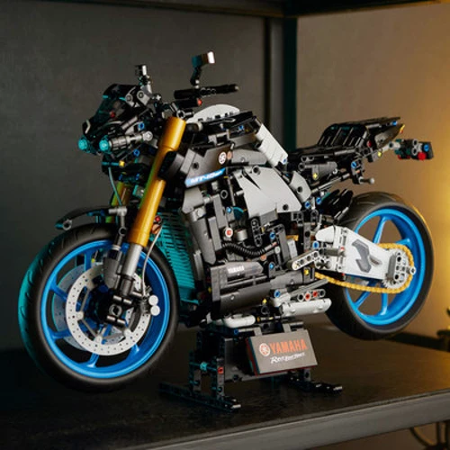 Конструктор LEGO Technic Yamaha MT-10 SP (42159): Количество деталей, шт. 1478