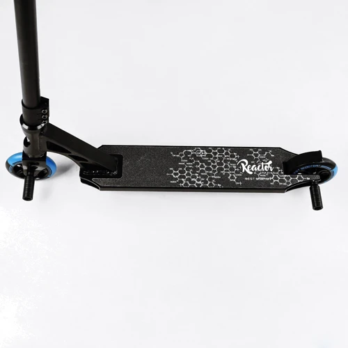 Самокат трюковий Best Scooter Reactor Black and Blue (112770): Матеріал коліс поліуретан
