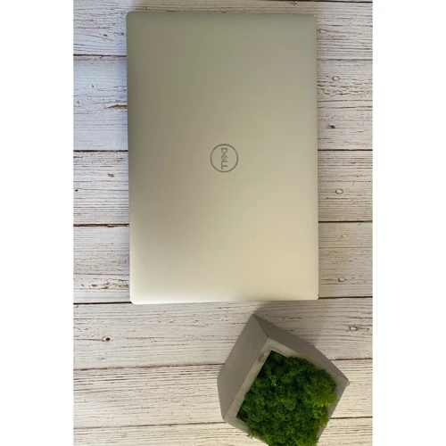 Ноутбук Dell Precision 5540 Stylus Approved (А): Причина уценки Активированный, витринный вариант, хорошее состояние. В комплектации коробка, блок зарядки, шнур