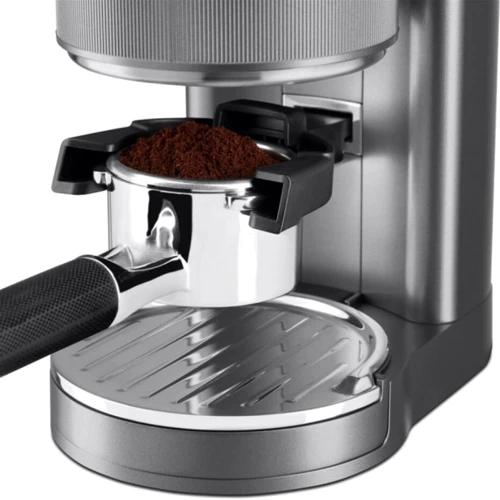 Кавомолка KitchenAid Artisan 5KCG8433EMS: Резервуар для меленої кави є