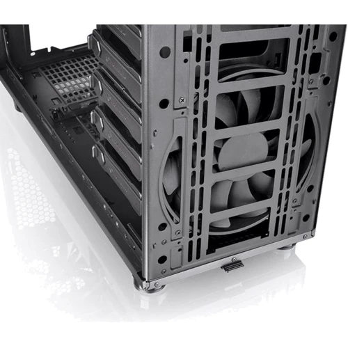 Корпус ThermalTake Suppressor F51 Tempered Glass Edition (CA-1E1-00M1WN-03): Матеріал передній панелі сталь