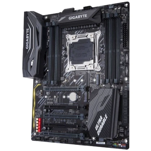 Gigabyte X299 UD4 PRO: Дополнительно Поддержка UEFI, Поддержка RAID