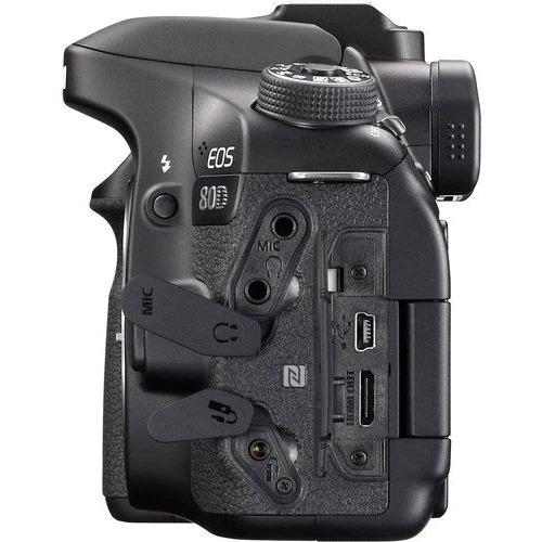 Canon EOS 80D Kit (18-135mm) USM Официальная гарантия: Тип матрицы CMOS