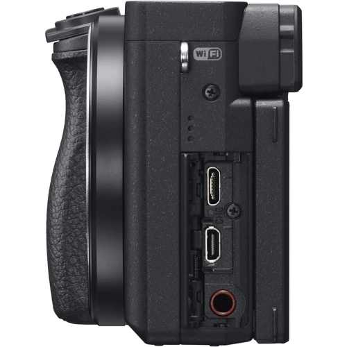 Sony Alpha A6400 kit (18-105mm) Black: LCD-экран 3", 921600 (сенсорный)