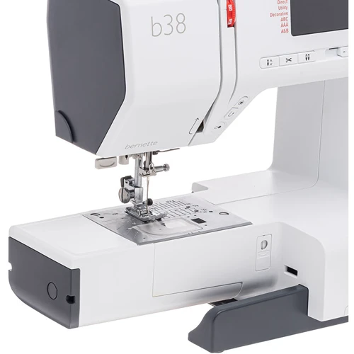 Швейная машина Bernina Bernette B38: Габариты 29х40х19 см