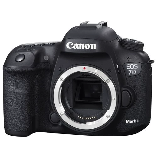 Canon EOS 7D Mark II Kit (15-85mm) IS USM Официальная гарантия: Размер матрицы, мм 22.3x14.9