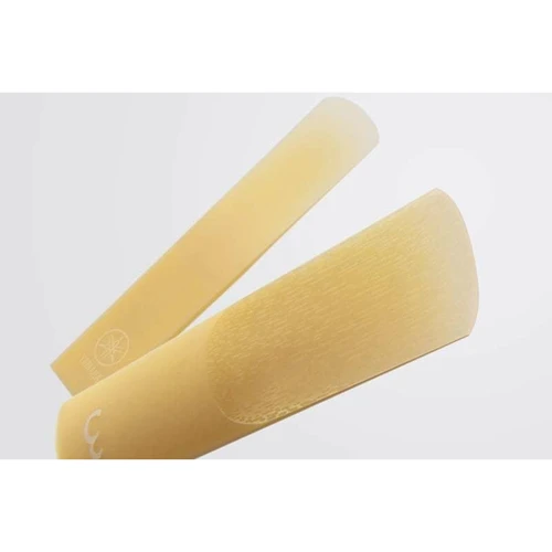Тростини YAMAHA ASR3035 Synthetic Reeds for Eb Alto Saxophone - #3.0 + #3.5