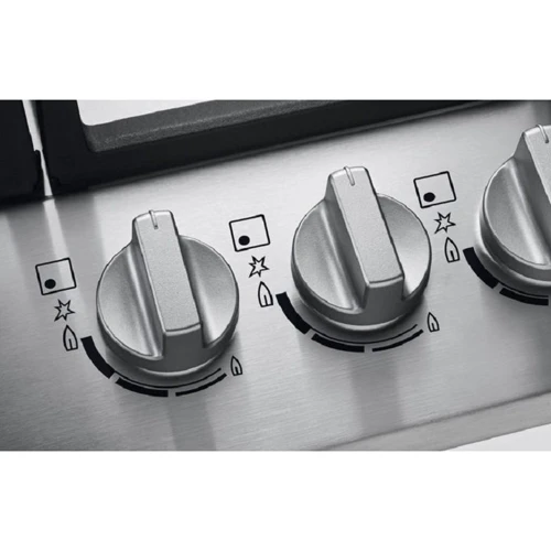 Варочная поверхность Zanussi ZGH65414XS: Расположение панели Спереди справа