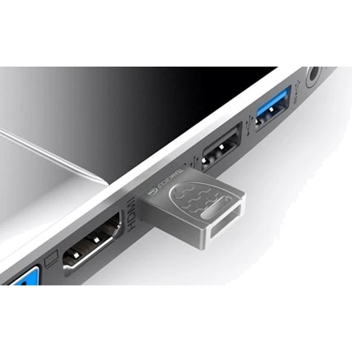 USB-флешка Team 8GB C156 Silver USB 2.0 (TC1568GS01): Объем памяти 8 GB