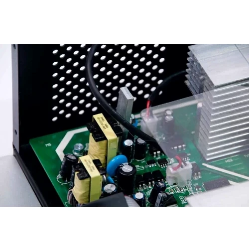 Гибридный солнечный инвертор (hybrid) MUST PV18-3224 VPM UA