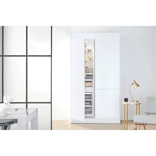 Встраиваемый холодильник Whirlpool SP40 801 EU: Количество компрессоров 1
