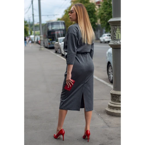 Платье FLFashion Луиза ХПЛ 3173 50 серое повседневное удлиненное миди: Состав Эластан, Полиэстер