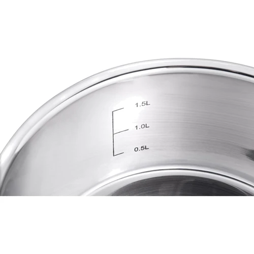 Lamart LT 1110: Сковорода в комплекті немає