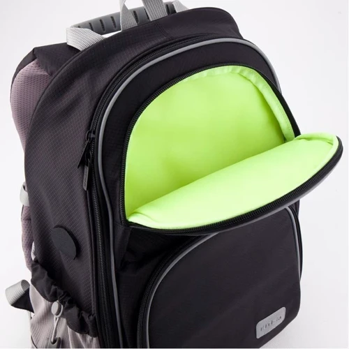 Рюкзак школьный Kite Education Smart черный (K19-702M-4): Корпус рюкзака Мягкий