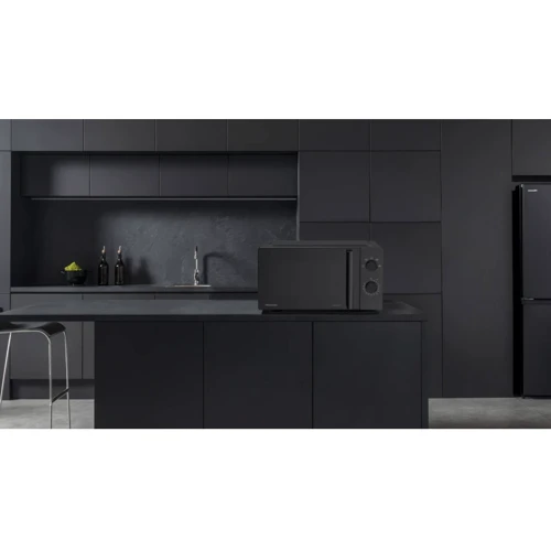 Микроволновая печь Hisense H20MOBP1HI: Мощность микроволн, Вт 700