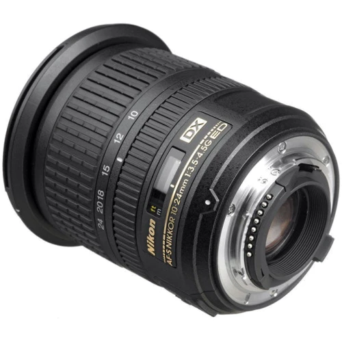 Объектив для фотоаппарата Nikon 10-24mm f/3.5-4.5G ED AF-S DX Nikkor: Тип объектива широкоугольный