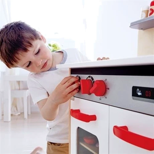 Детская кухня Hape из дерева (E3152)