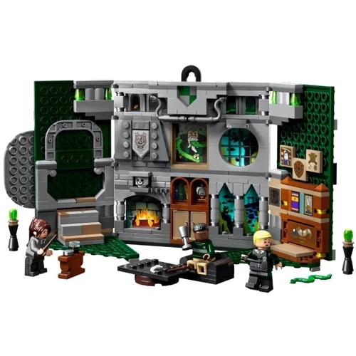 Конструктор LEGO Harry Potter Флаг общежития Слизерин 349 деталей (76410) фото 4