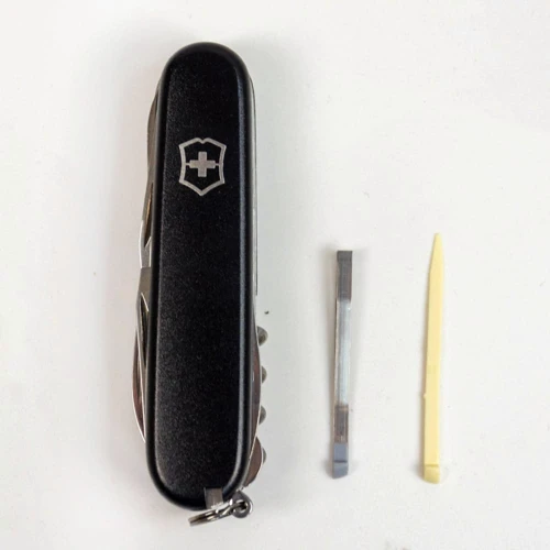 Мультитул Victorinox HUNTSMAN MAT черный матовый лак (Vx13713.3_M0007p) фото 9