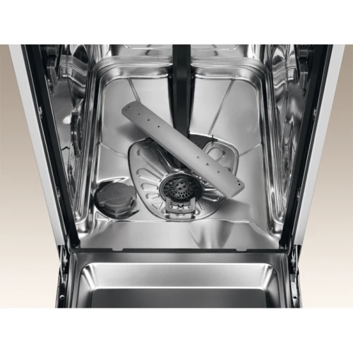 Встраиваемая посудомоечная машина Electrolux ESI4501LOX: Вместимость (комплектов) 9