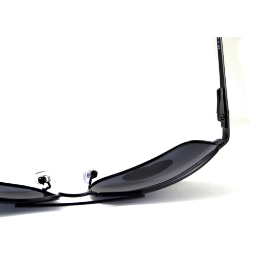 Спортивные очки Очки поляризационные BluWater Navigator-2 Polarized (gray) серые (4НАВИ2-ЧМ20П): Свойства линз Поляризационные