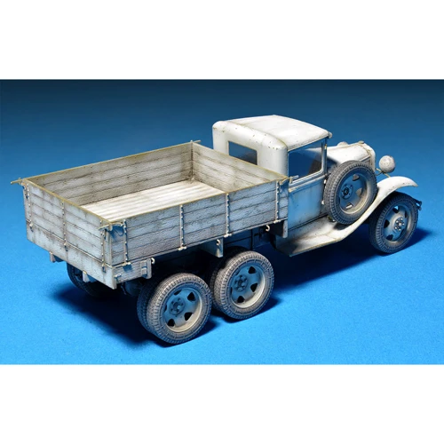 Сборная модель MiniArt Грузовик ГАЗ-ААА мод.1940 (MA35136) фото 4