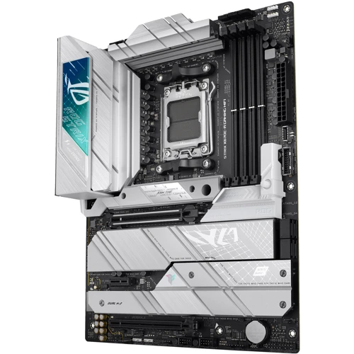 ASUS ROG STRIX X670E-A GAMING WIFI: Разъемы на задней панели Thunderbolt, USB 3.2 Gen 2, USB 3.2 Gen 1, USB 2.0