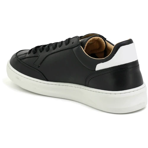 Кеды Le Coq Sportif Triomphe (2010519-LCS) 43 (44) черные натуральная кожа демисезон: Вид Кроссовки