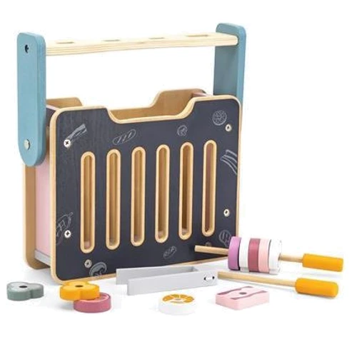 Детская плита Viga Toys PolarB с посудой и грилем, складная (44032): Возраст от 2-х лет
