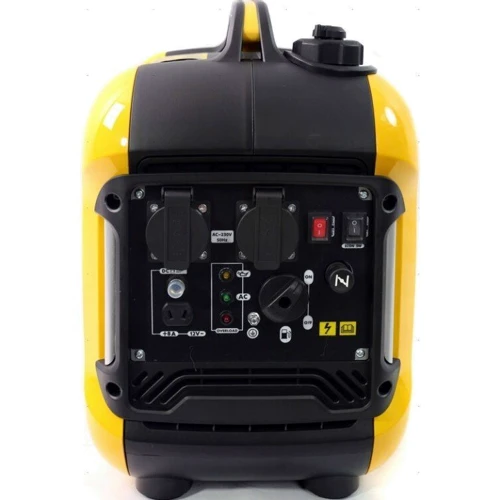 Бензиновый инверторный генератор Grom Polska A16 2500 W: Объем топливного бака 4 л