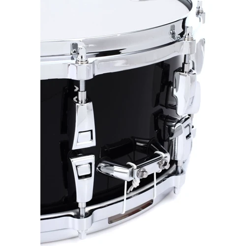 Малый барабан Yamaha Absolute Hybrid Maple Snare 14" AMS1460 SOB (Solid Black)