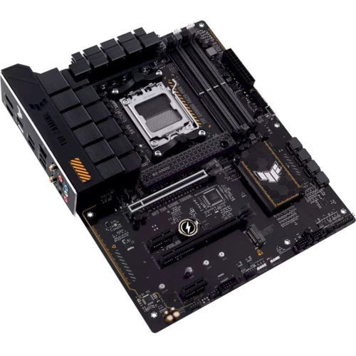 Asus TUF Gaming A620-Pro WiFi: Оперативная память 4xDDR5 6400+ МГц, до 192 ГБ