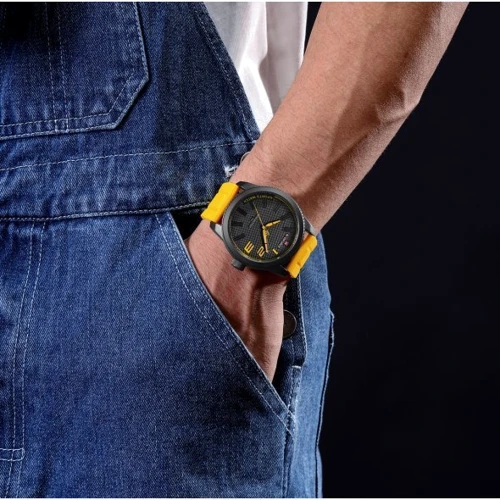 Наручные часы Naviforce Kvantum (1300): Механизм Кварцевый