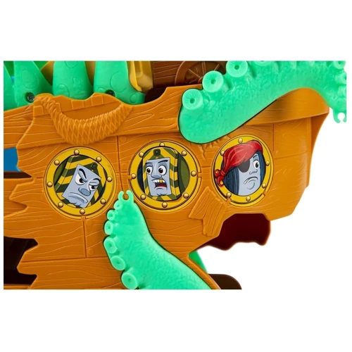 Ігровий набір Thomas and Friends серії Adventures Пригоди на піратському кораблі (DVT14)