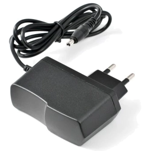 Аксессуар для ноутбуков Grand-X USB 5V 2A (CH-825)