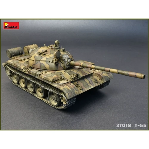 Сборная модель MiniArt Советский средний танк Т-55 образца 1963 г. с интерьером (MA37018) фото 17