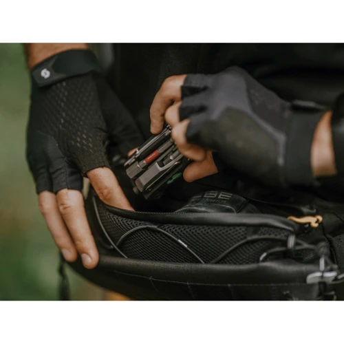Велосумка Сумка на пояс Topeak Hip Pack 3 л 318 г чорний (TC2318B): Тип кріплення На пояс