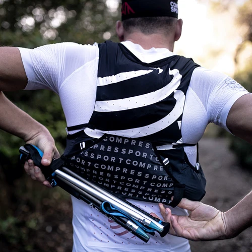 Рюкзак Compressport ULTRUN S PACK L чорний (SBP-99): Тип ручки Без ручки