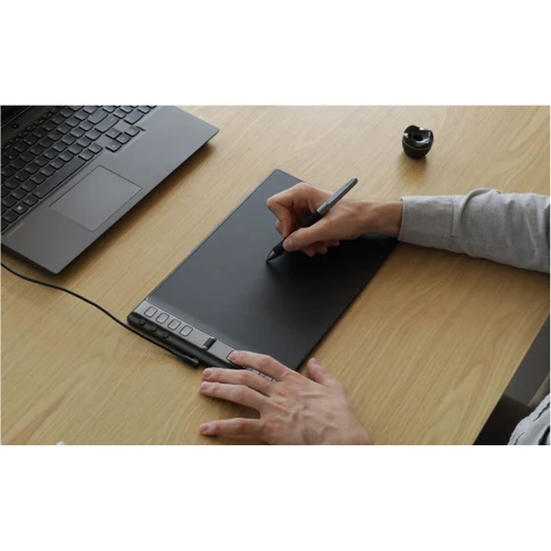 Графический планшет Huion Inspiroy 2 L (H1061P) + перчатка: Тип пера беспроводной