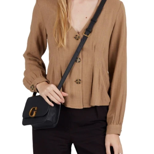 Женская сумка кросс боди Guess Corily Convertible Xbody Flap черная (HWVB7991780-BLA): Фактура Зернистая, Матовая